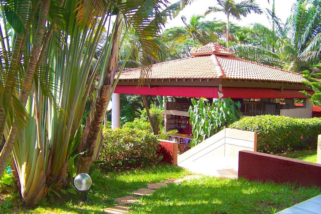 Villa Anakao อาบีจาน ภายนอก รูปภาพ